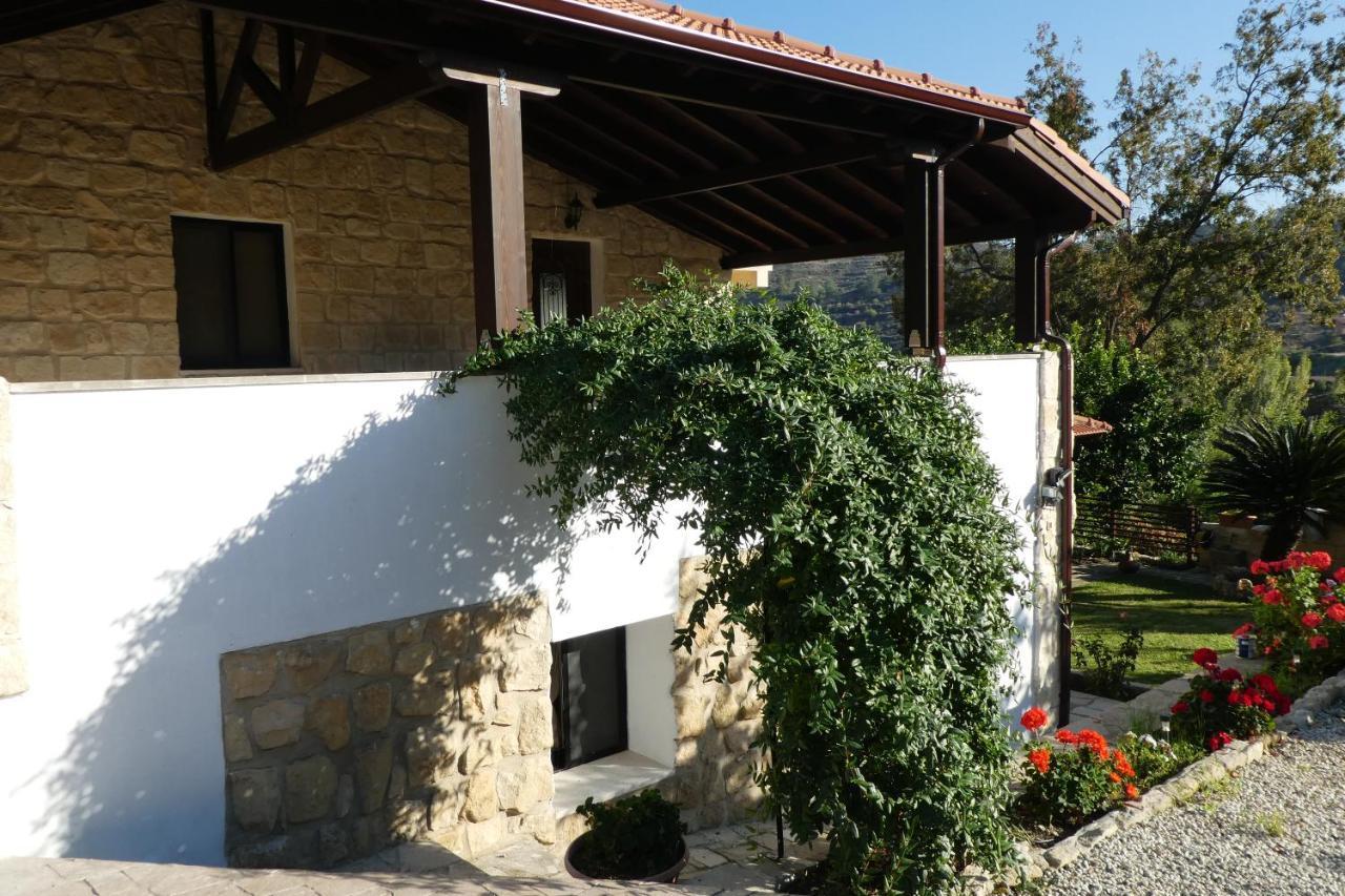 Lola'S Cottage & Garden Kalokhorio 외부 사진
