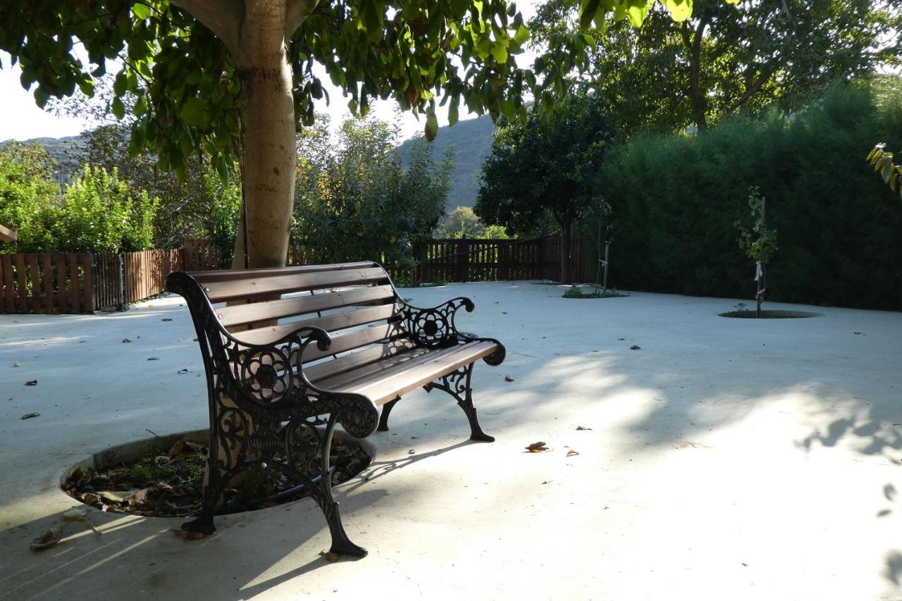 Lola'S Cottage & Garden Kalokhorio 외부 사진